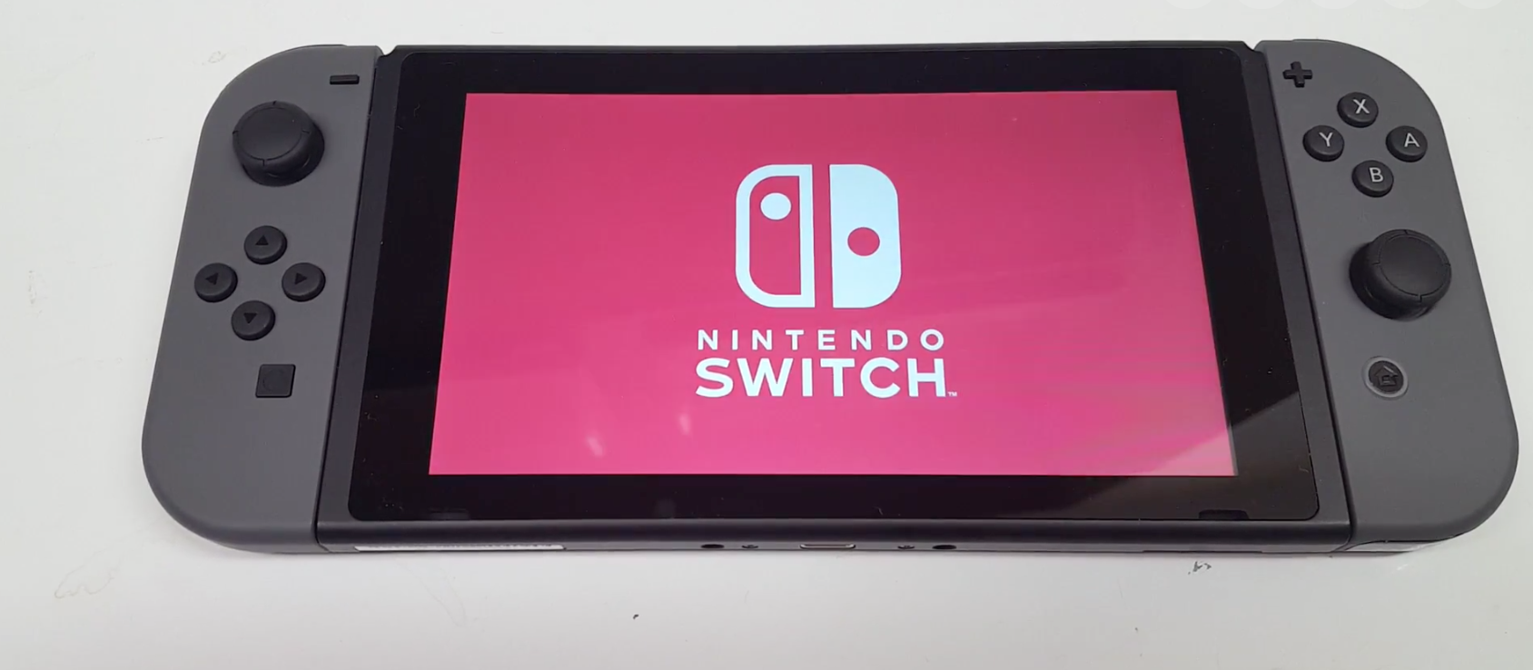 Nintendo Switchのセットアップ動画が公開 本体内部ストレージの実質容量が発覚 好きなことで